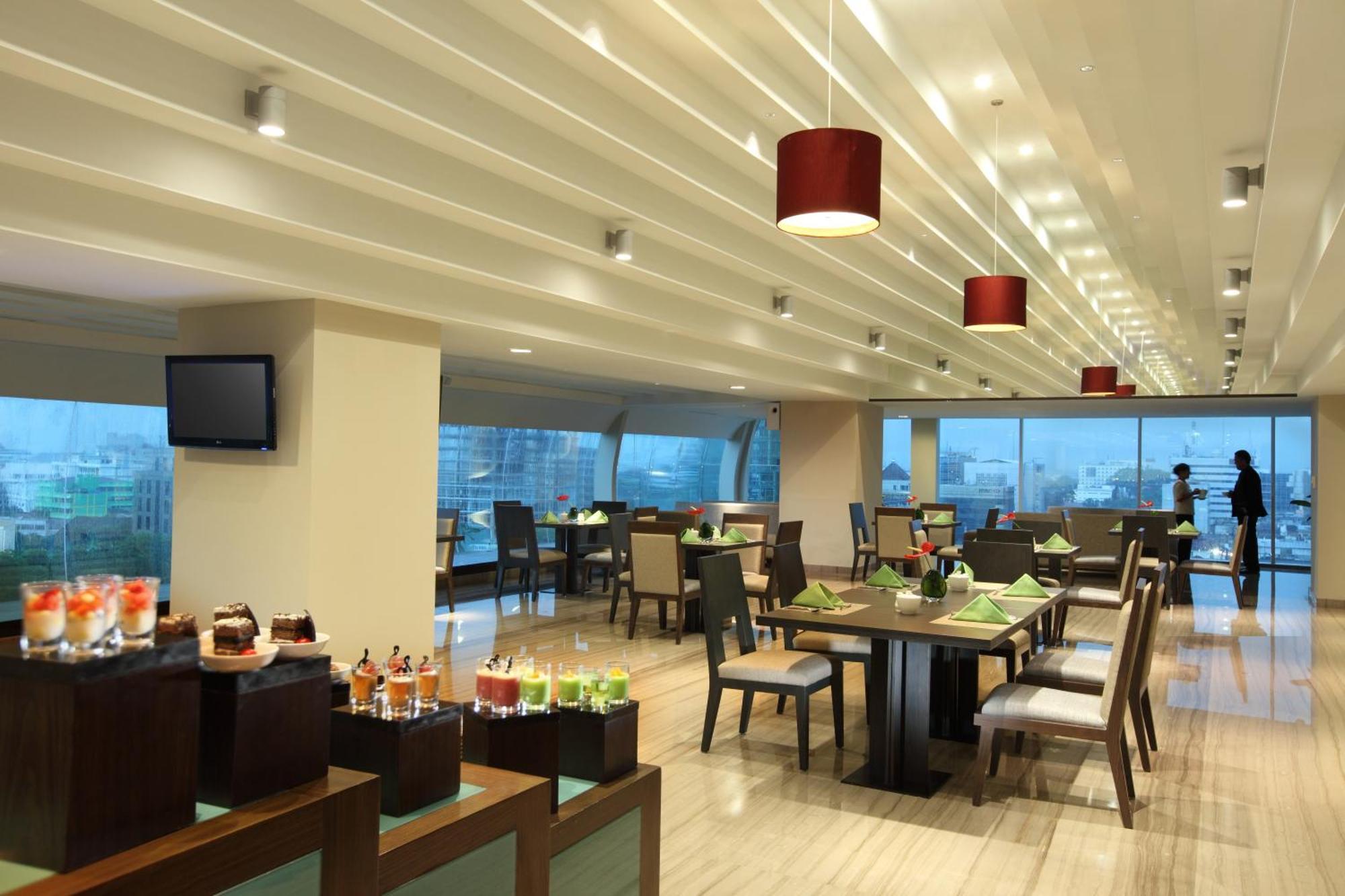 Santika Premiere Dyandra Hotel & Convention - Medan Restaurant photo